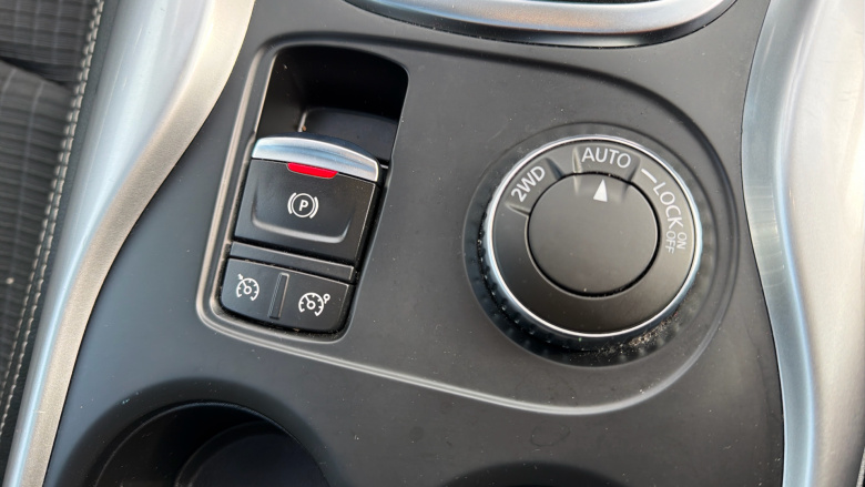 Renault Kadjar 1.6 dCi Signature Nav 5dr 4WD Diesel Hatchback